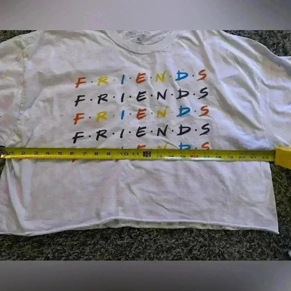 “Vintage Friends Long-Sleeve Crop  Tee” - Picture 4 of 5